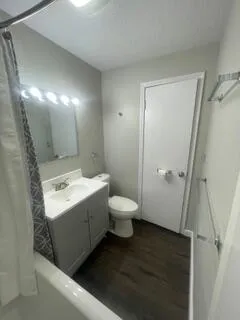 $145,000 | 204 West Berry Avenue, Lansing, MI 48910