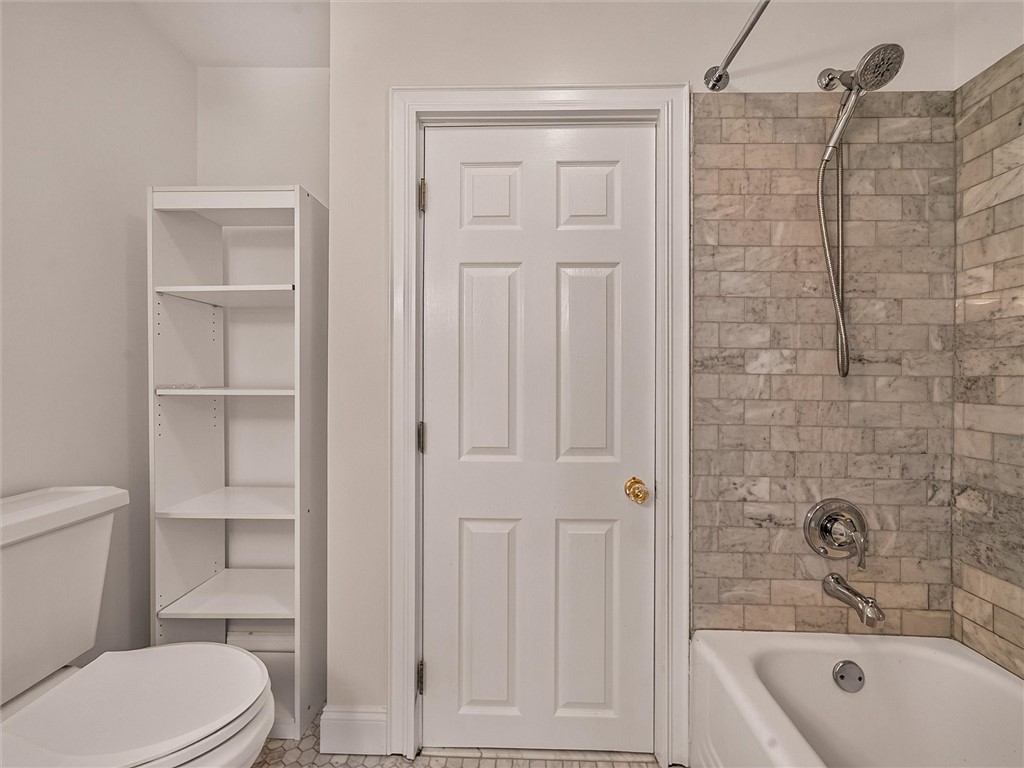 143 Barrington Street Rochester, NY 14607 - Photo 33 of 49 3RD FLOOR BATH