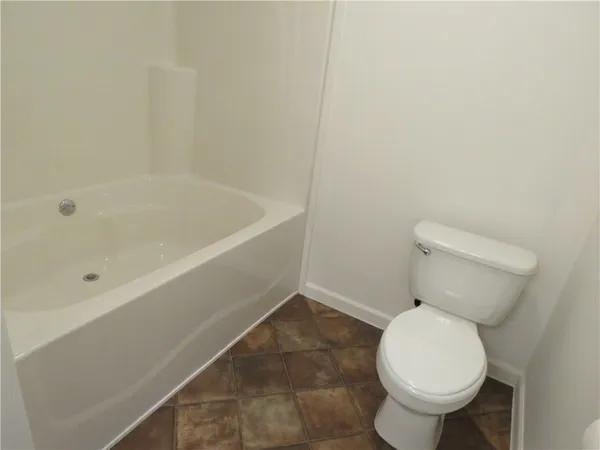 $209,900 | 1744 East Kent Road, Carlton, NY 14477