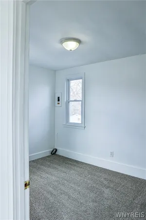 $950 | 21 Center Street, Evans, NY 14006