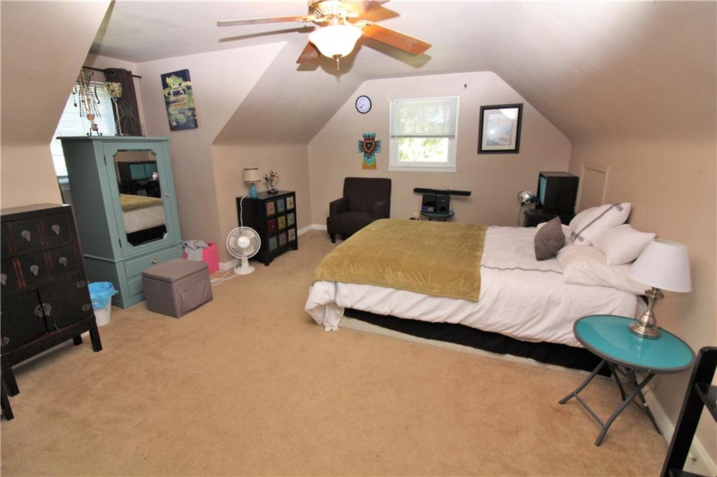 1222 Silver Lane McKees Rocks, PA 15136 - Photo 14 of 20 Spacious master bedroom