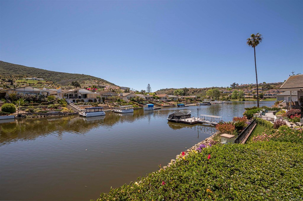 1453 La Loma Drive San Marcos, CA 92078 - Photo 26 of 38