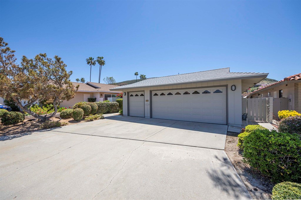 1453 La Loma Drive San Marcos, CA 92078 - Photo 27 of 38