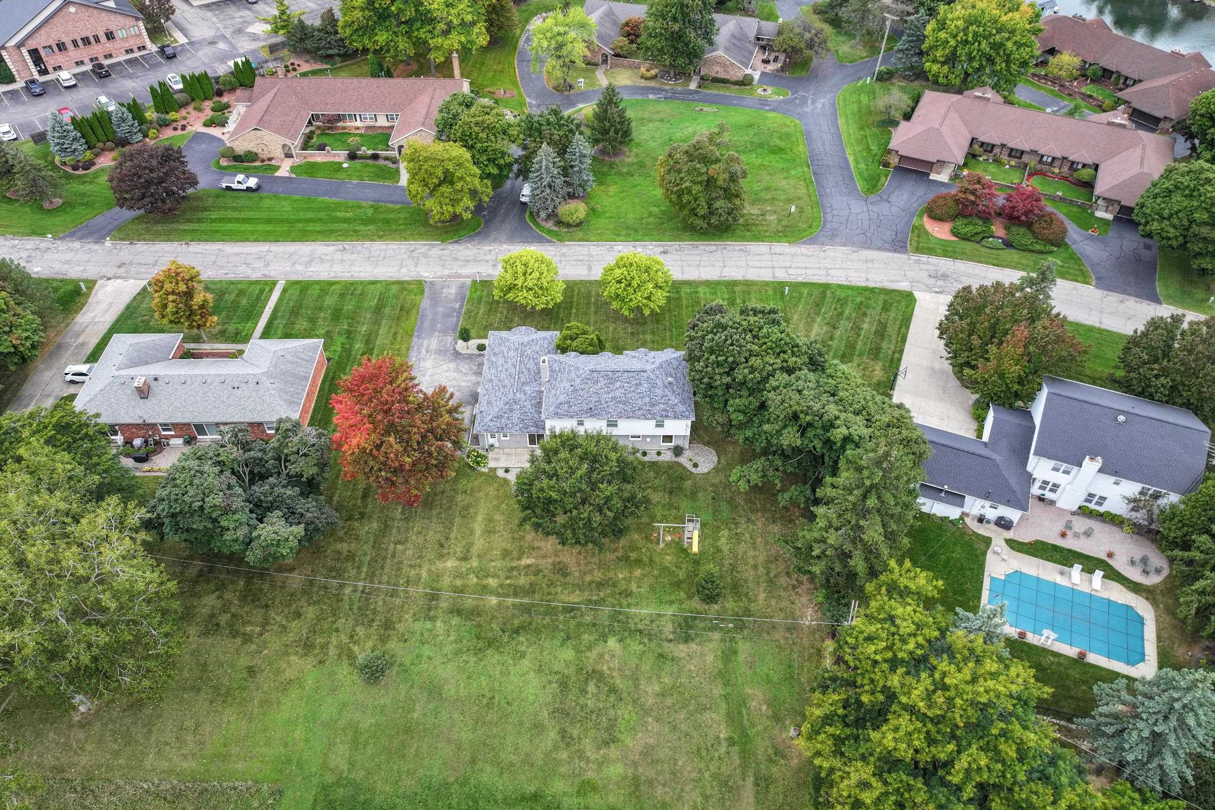 5284 Territorial Road Grand Blanc, MI 48439 - Photo 41 of 48 50156564-b540ad8e-a59d-4e13-ad32-7b4232aac300.JPG