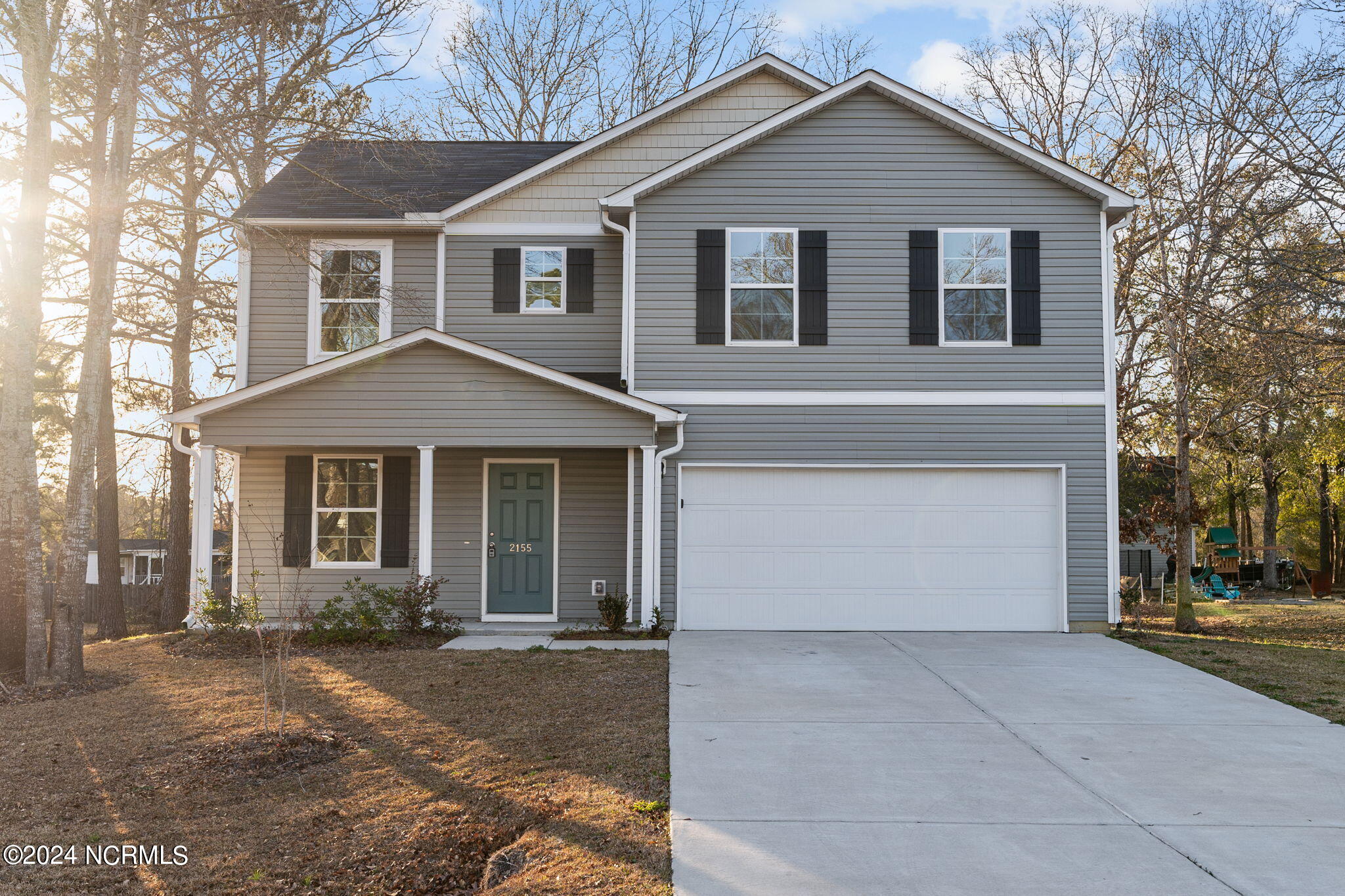 2155 Bayview Dr Southwest  