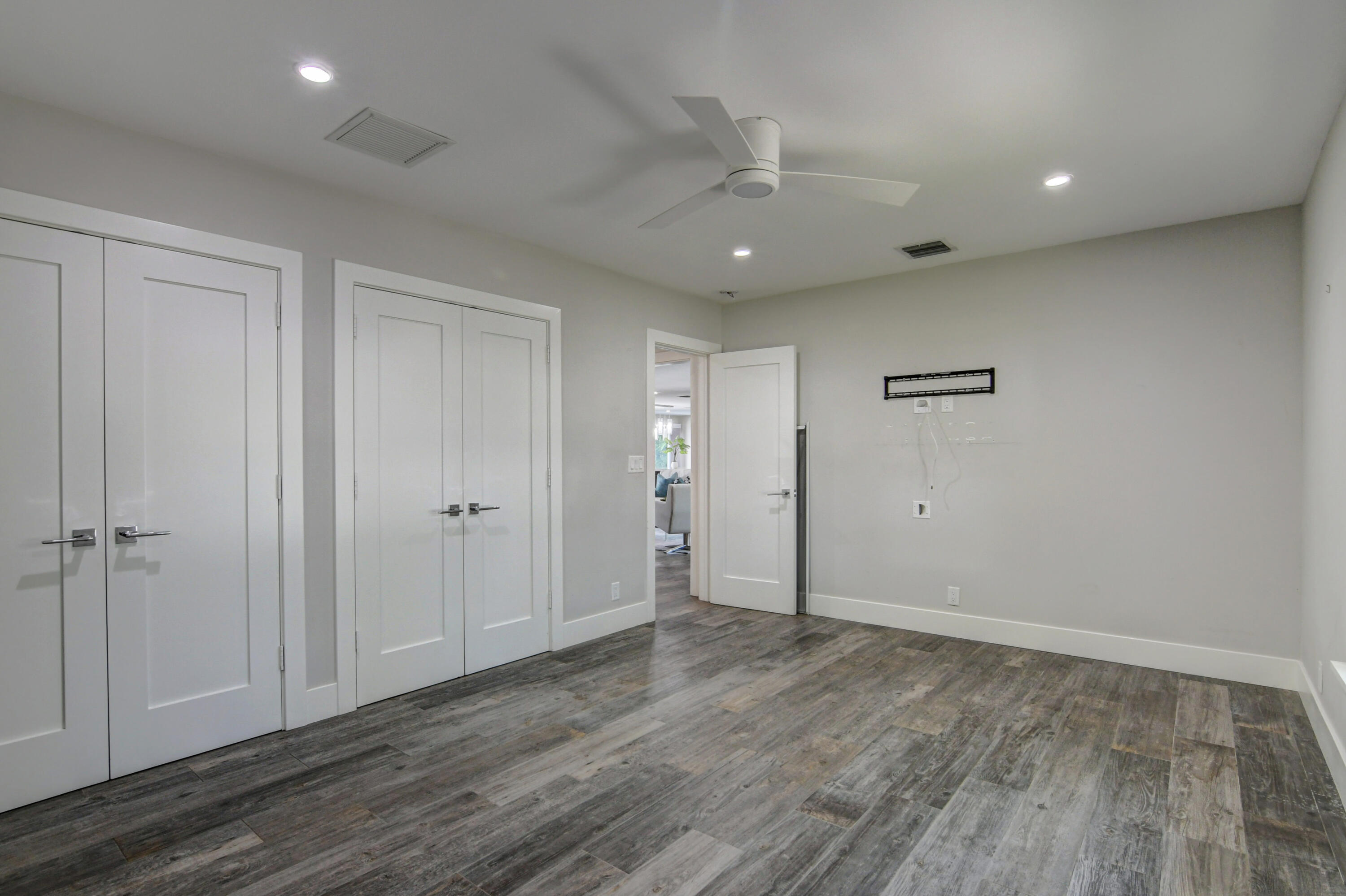 1310 Cypress Way Boca Raton, FL 33486 - Photo 31 of 49 43_dsc_0455_6_7_8_9