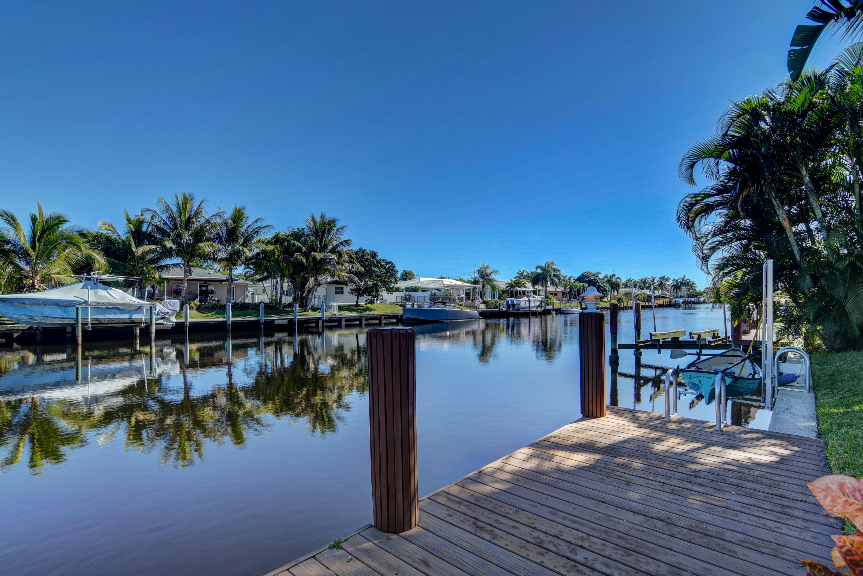 1310 Cypress Way Boca Raton, FL 33486 - Photo 39 of 49 Private boat dock