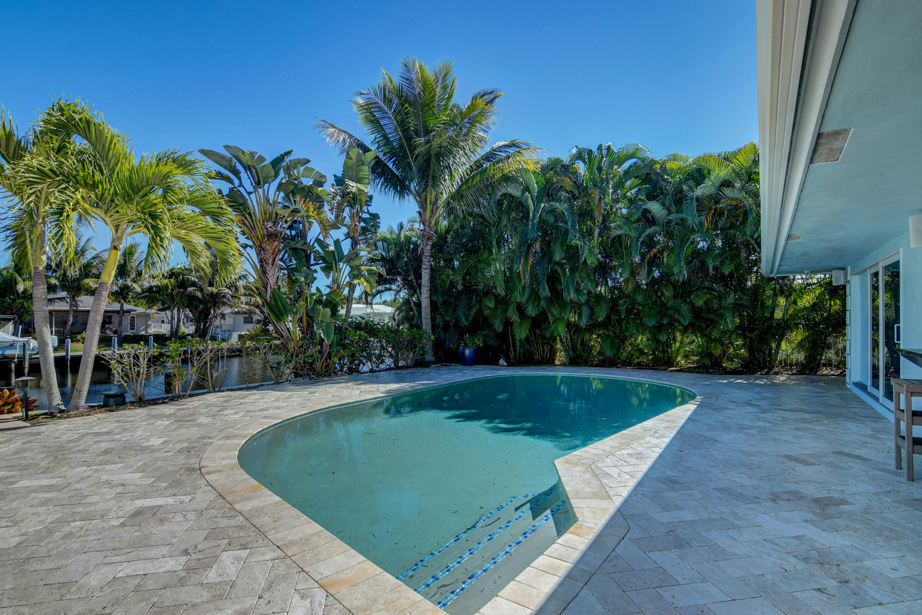 1310 Cypress Way Boca Raton, FL 33486 - Photo 41 of 49 Pool area