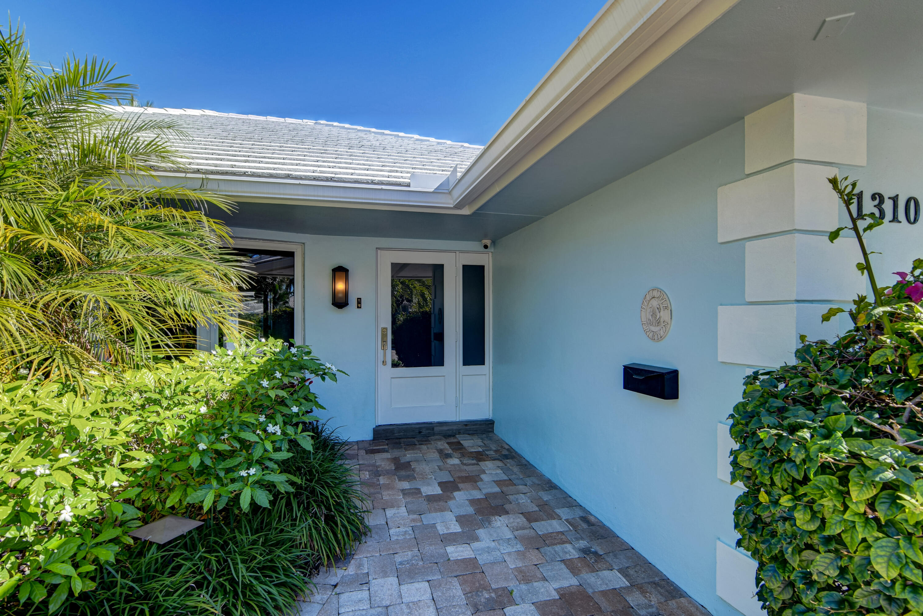 1310 Cypress Way Boca Raton, FL 33486 - Photo 6 of 49 Main entrance