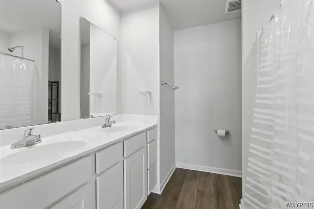 $299,900 | 133 South Drive, West Seneca, NY 14218