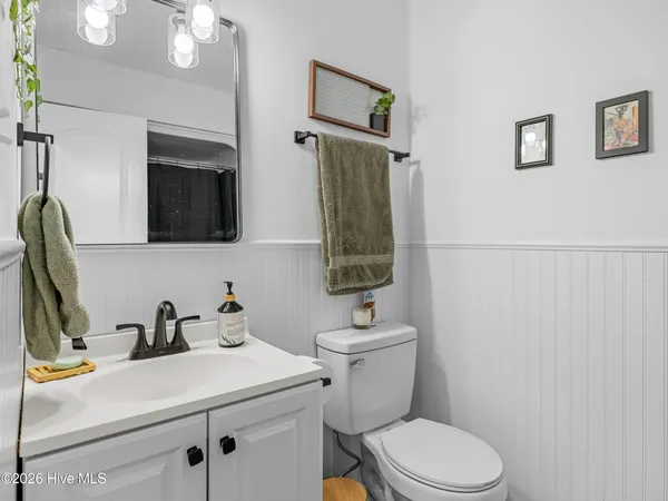 $1,800 | 313 Branchwood Court, Jacksonville, NC 28546