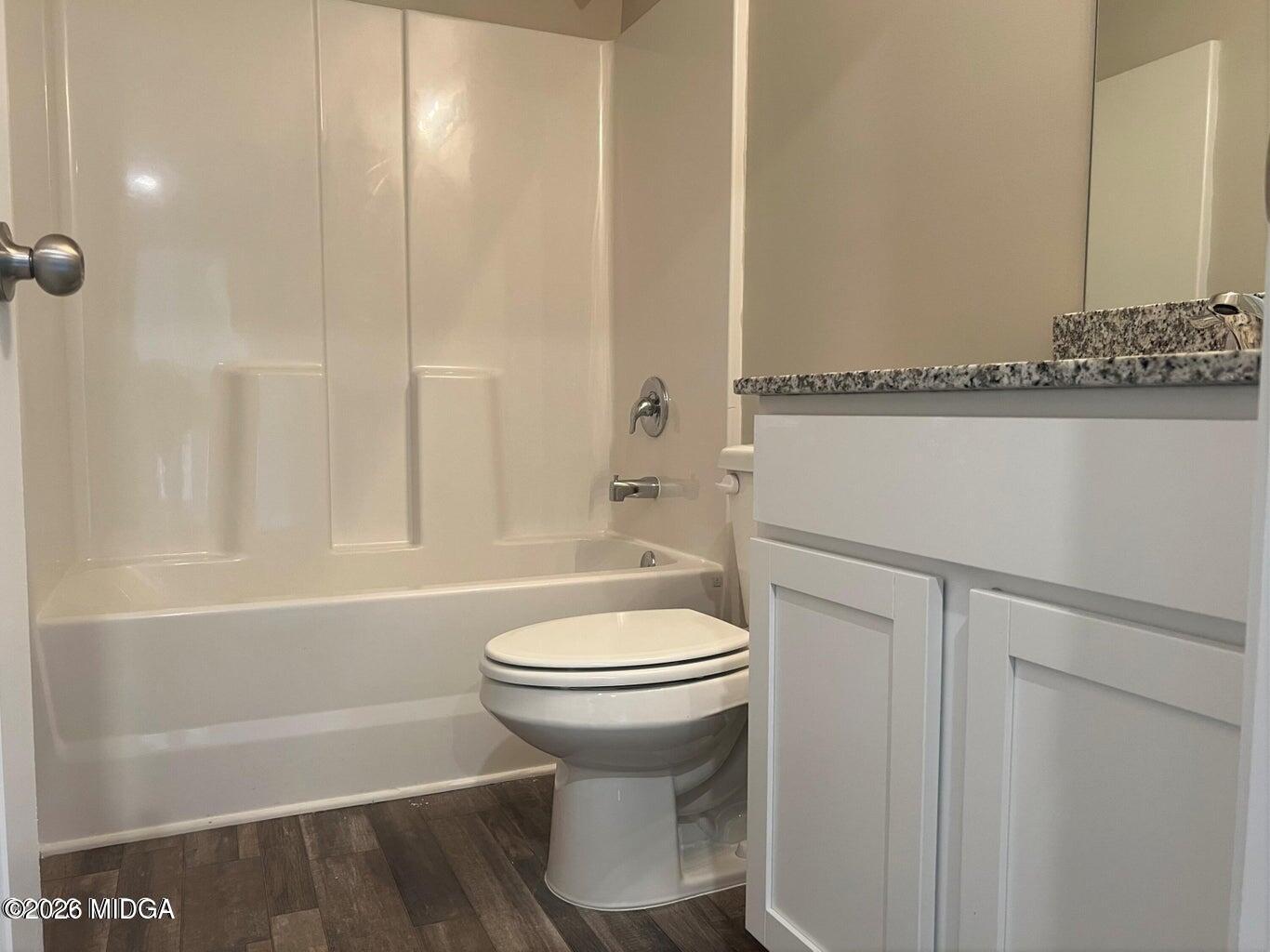 464 Hawthorn Trail Macon, GA 31210 - Photo 7 of 16 99 Hall Bath