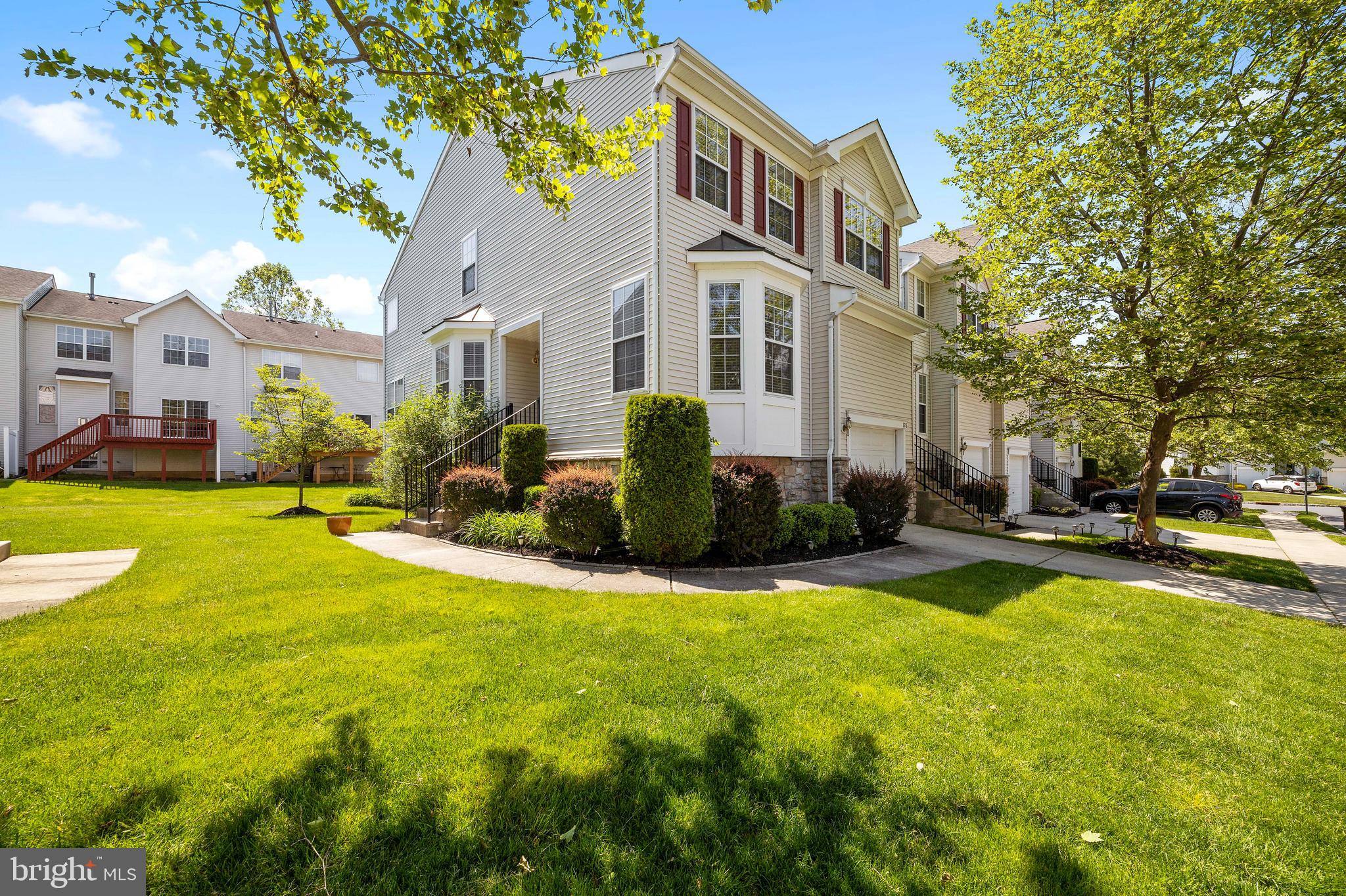 126 Castleton Road Delran, NJ 08075 - Photo 2 of 45