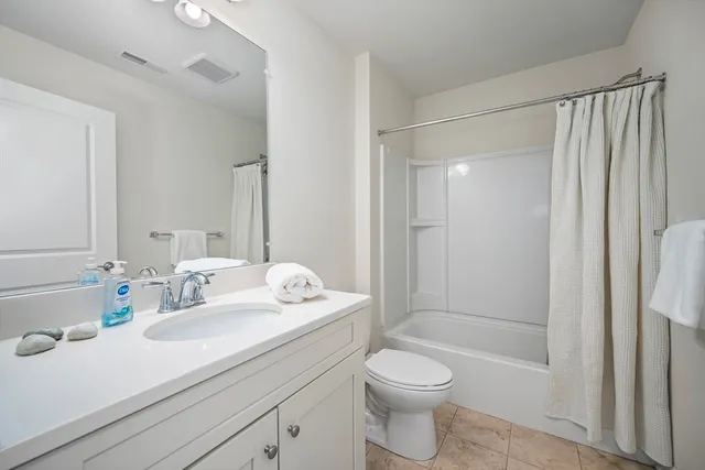 $1,150,000 | 11 Farmstead Lane, Unit 11, Sudbury, MA 01776