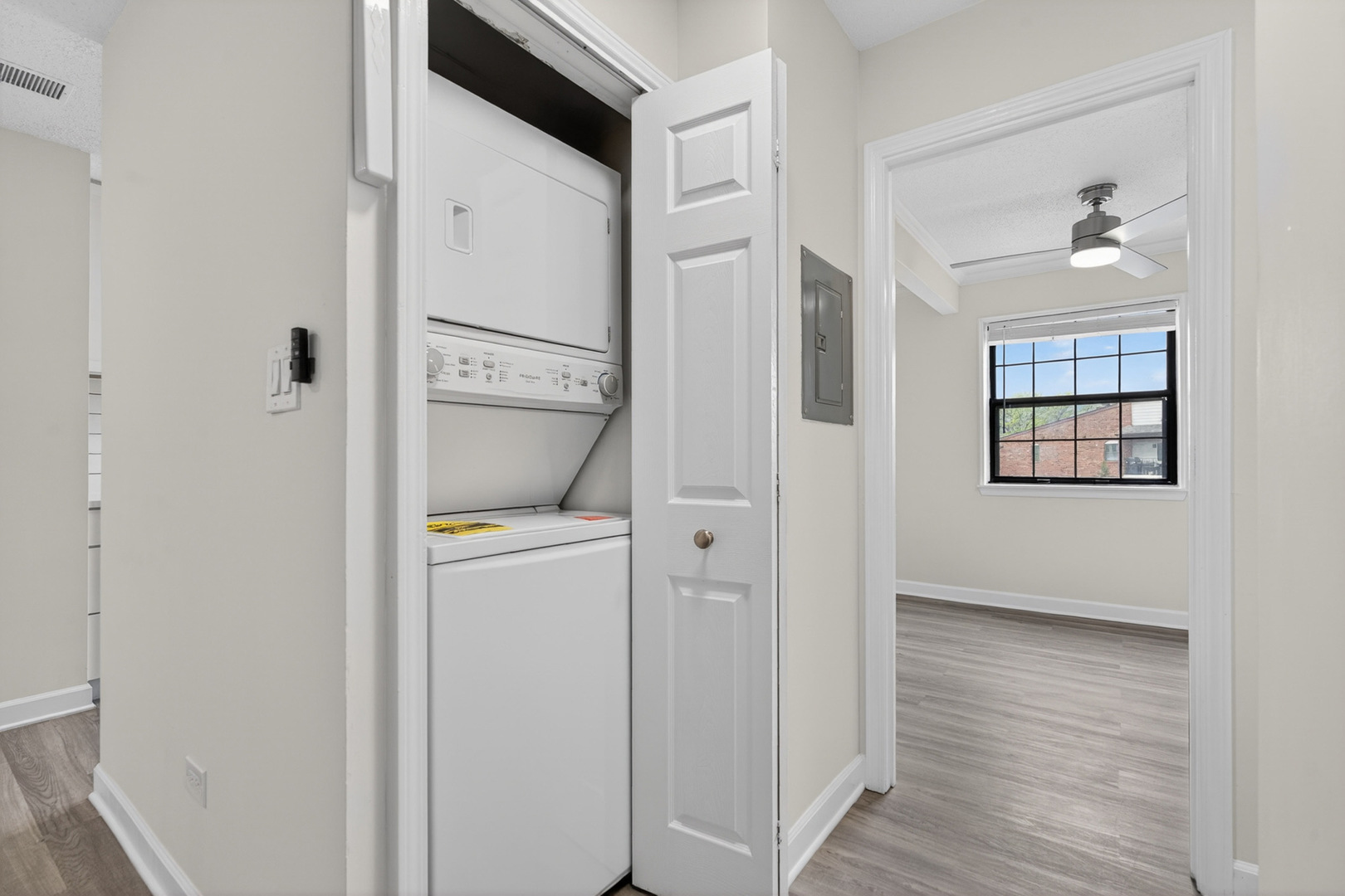 780 Weidner Road, Unit 307 Buffalo Grove, IL 60089 - Photo 13 of 16 Gallery Image 13