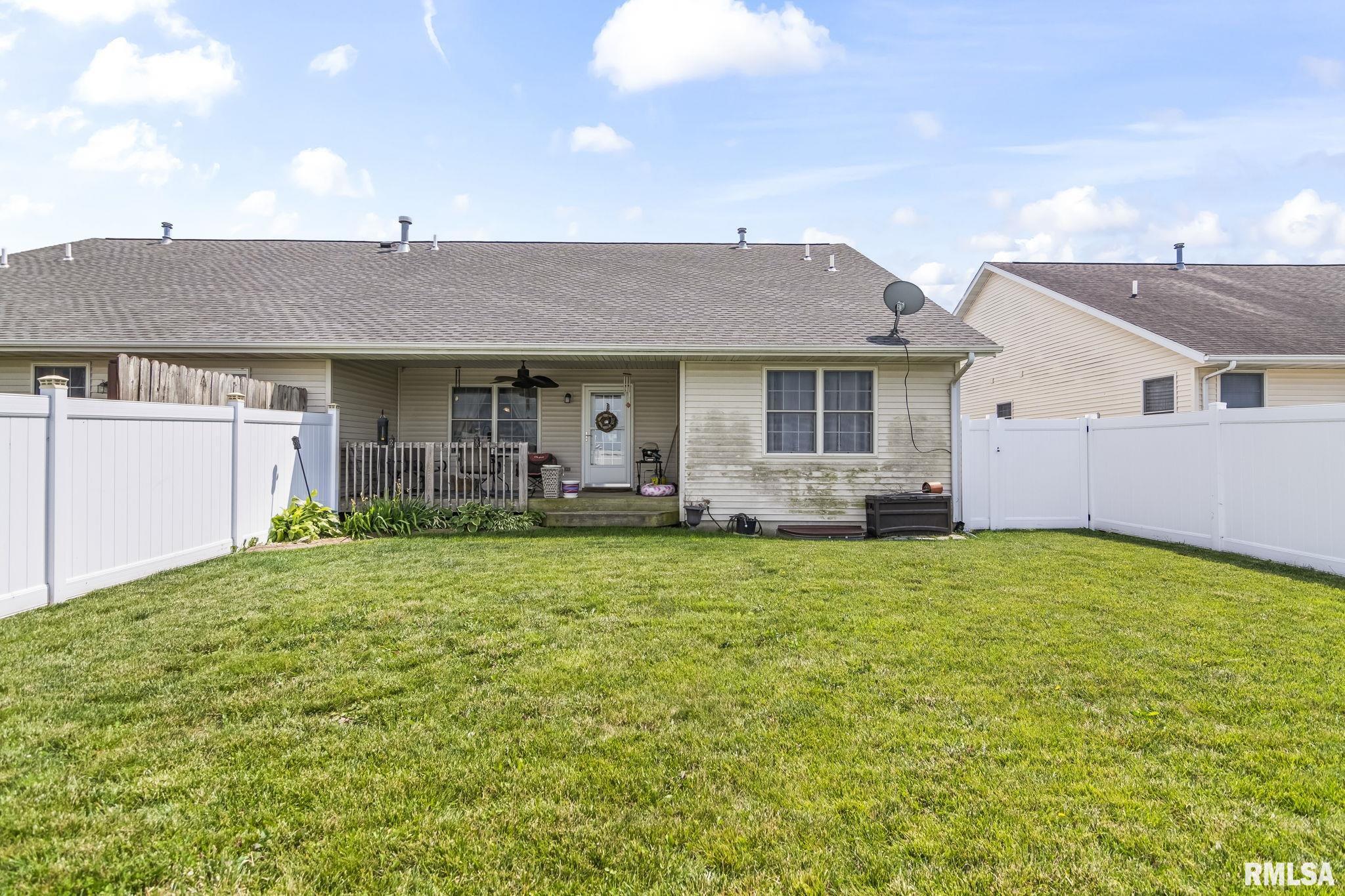 333 Butler Lane Chatham, IL 62629 - Photo 37 of 40