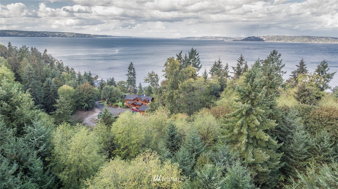 4633 Southwest Luana Beach Road Vashon, WA 98070 - Photo 16 of 17