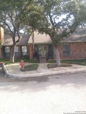$1,375 | 4839 Brandeis Street, Unit 1113, San Antonio, TX 78249