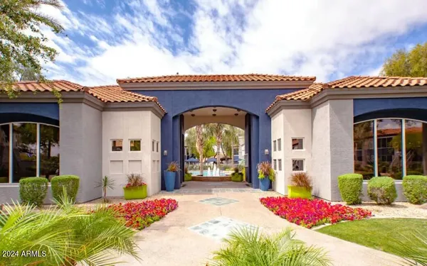 $1,696 | 20808 North 27th Avenue, Unit C1, Phoenix, AZ 85027