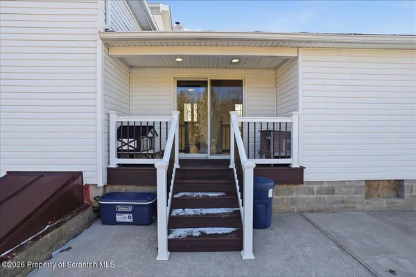 $2,100,000 | 6105 State Rte 2012, Union Dale, PA 18470