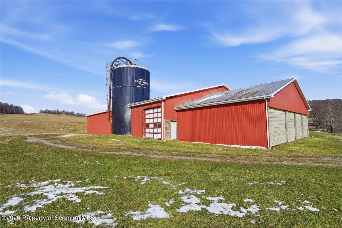 6105 State Rte 2012 Union Dale, PA 18470 - Photo 8 of 79 61-6105_SR_2012_074