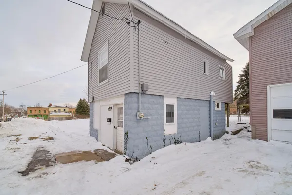 $369,000 | 219 2nd Avenue, Manistee, MI 49660