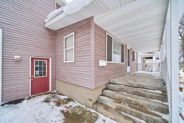 $399,000 | 219 2nd Avenue, Manistee, MI 49660