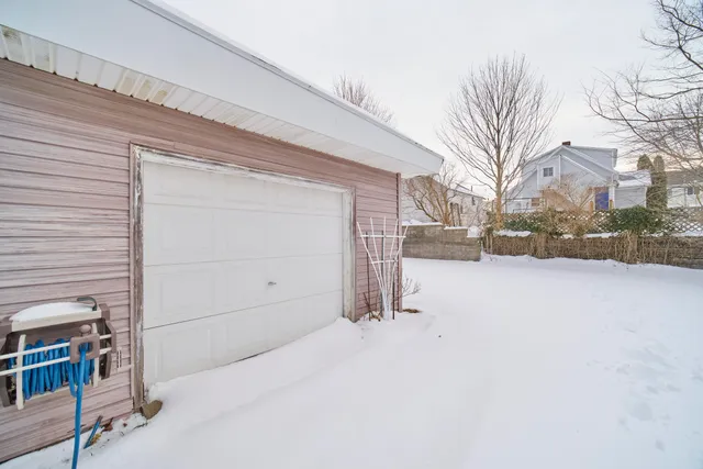 $399,000 | 219 2nd Avenue, Manistee, MI 49660