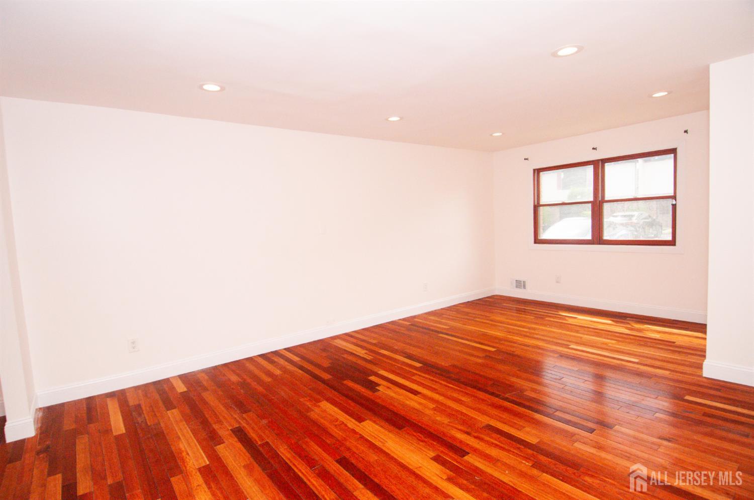 6505 Hana Road Edison, NJ 08817 - Photo 5 of 13