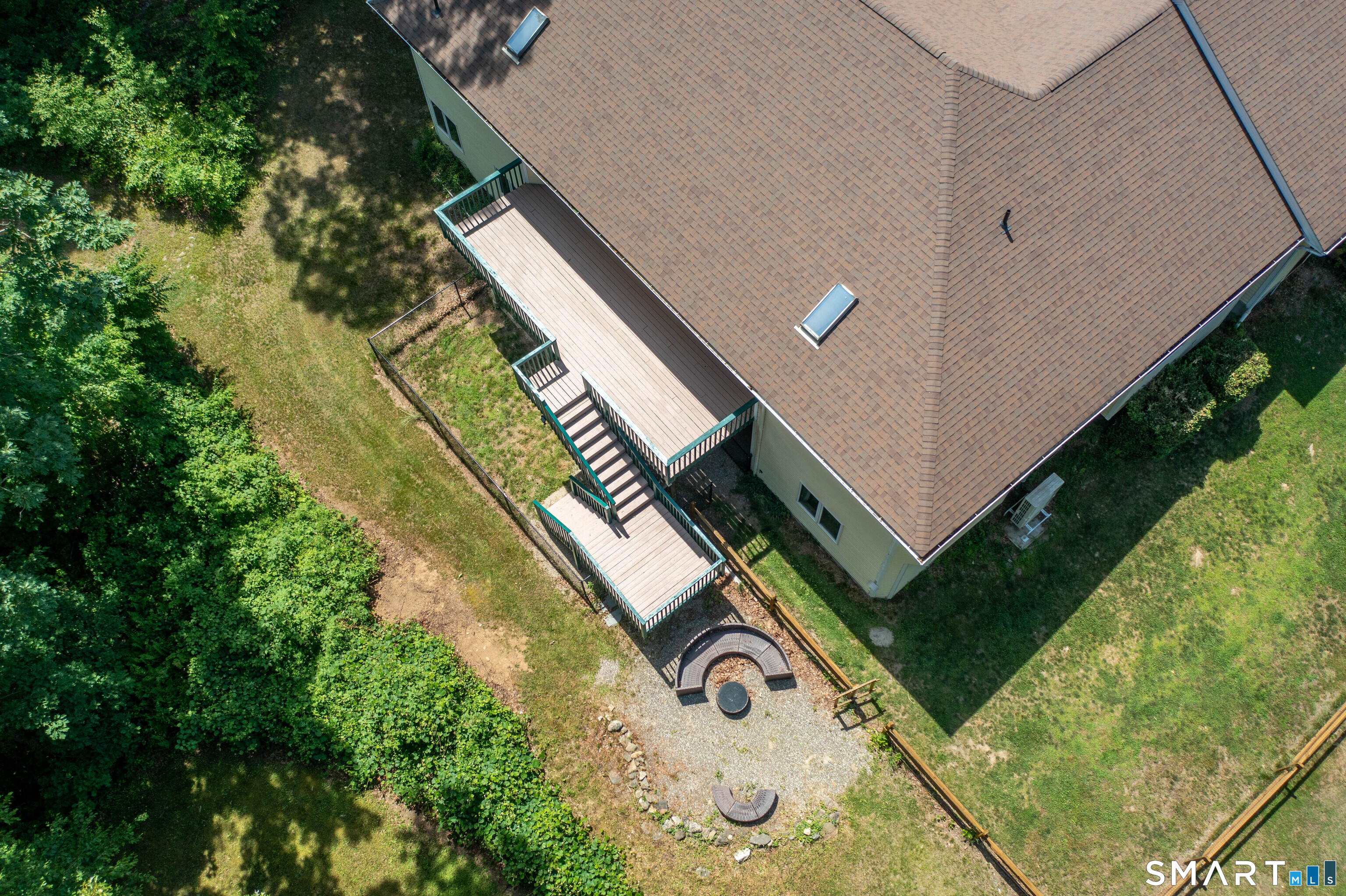 202 West Road Salem, CT 06420 - Photo 38 of 40