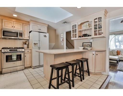 27 Tower Road Arlington, MA 02474 - Photo 8 of 30