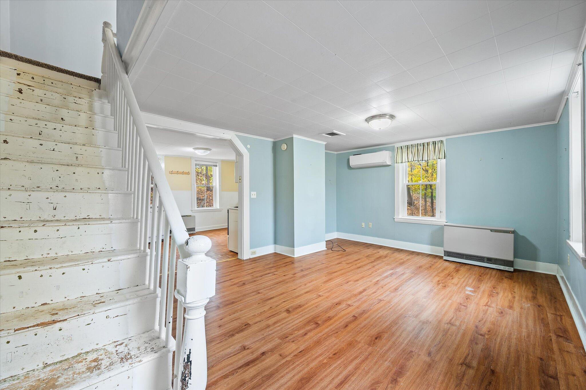 2 Mill Street Bangor, ME 04401 - Photo 14 of 25 14-Living Room