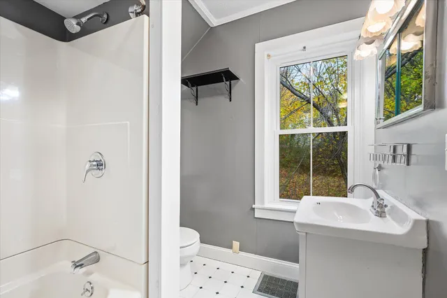 $150,000 | 2 Mill Street, Bangor, ME 04401