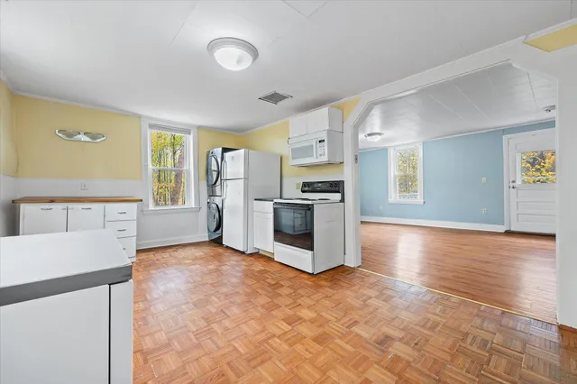 $150,000 | 2 Mill Street, Bangor, ME 04401