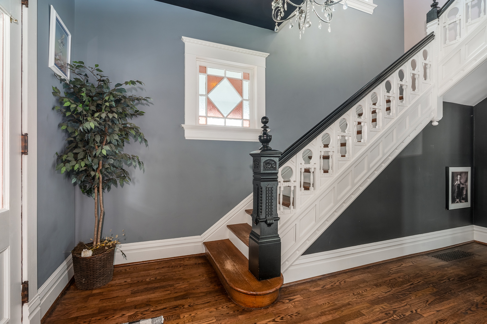 535 East Main Street Du Quoin, IL 62832 - Photo 23 of 75 a view of entryway with wooden floor and stairs