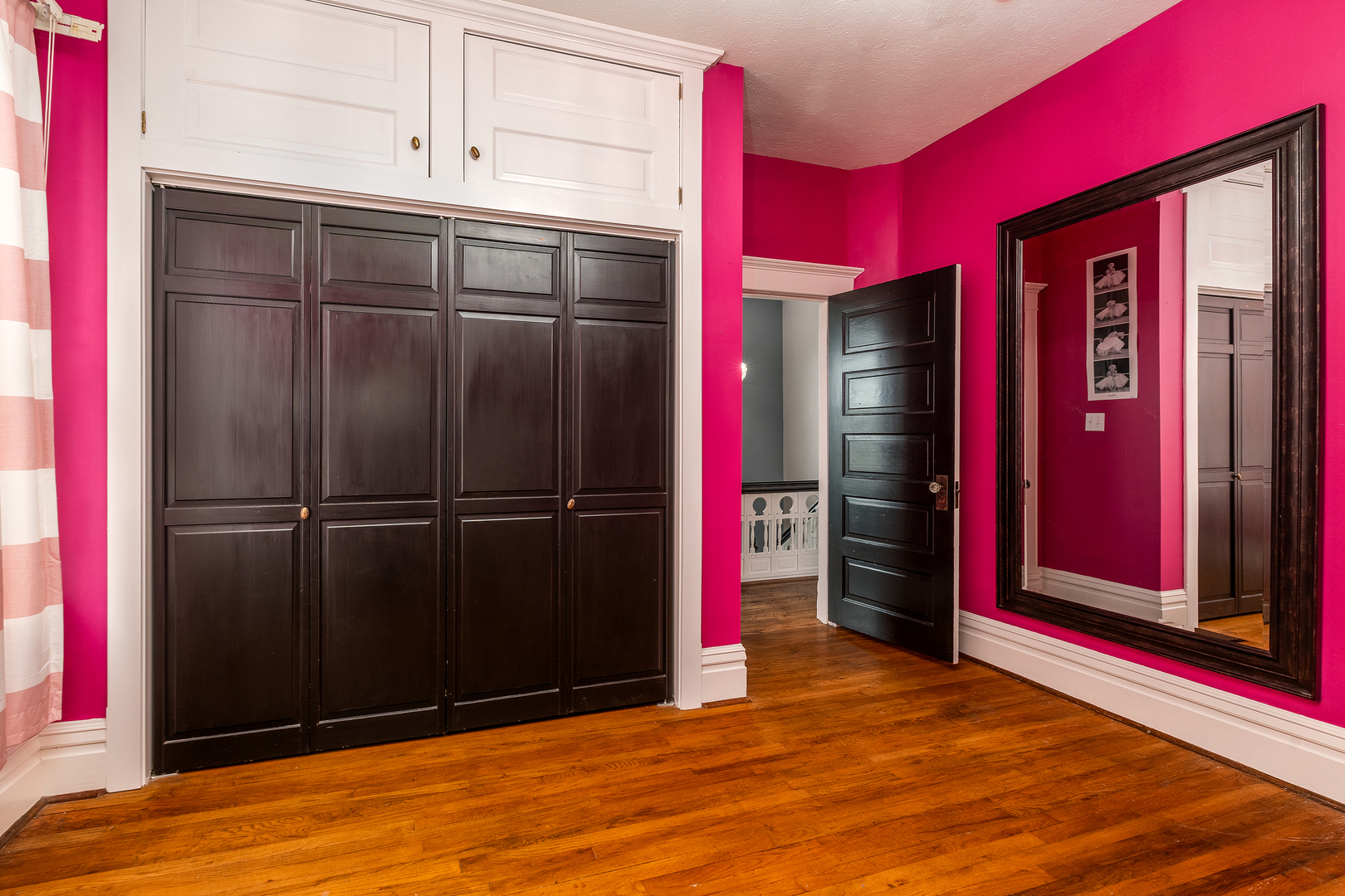535 East Main Street Du Quoin, IL 62832 - Photo 39 of 75 a view of a room with wooden floor