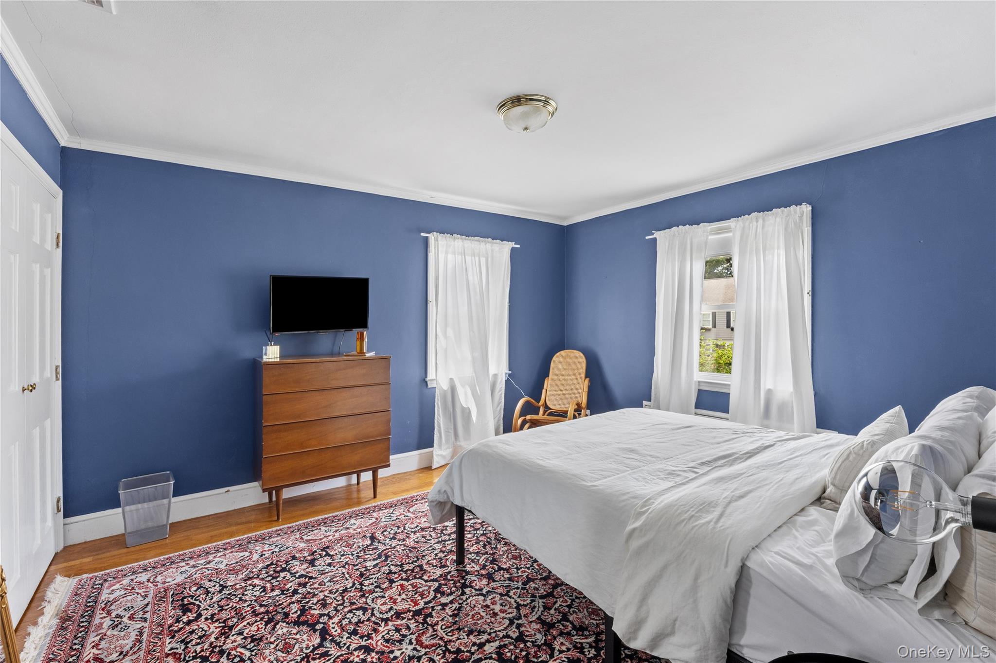 75 Bulson Road Rockville Centre, NY 11570 - Photo 19 of 41