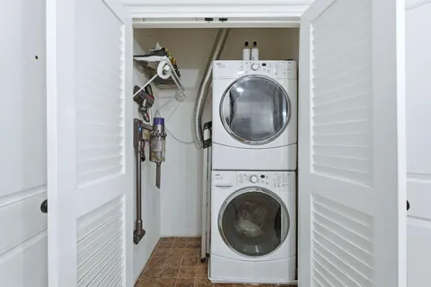 $829,000 | 1228 Park Avenue, Unit 1, Hoboken, NJ 07030