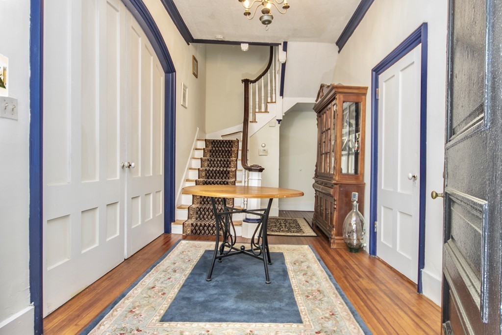123 Mulberry Street Springfield, MA 01105 - Photo 12 of 40 Gallery Image 12