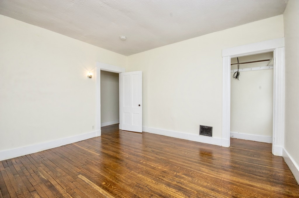 123 Mulberry Street Springfield, MA 01105 - Photo 18 of 40 Gallery Image 18