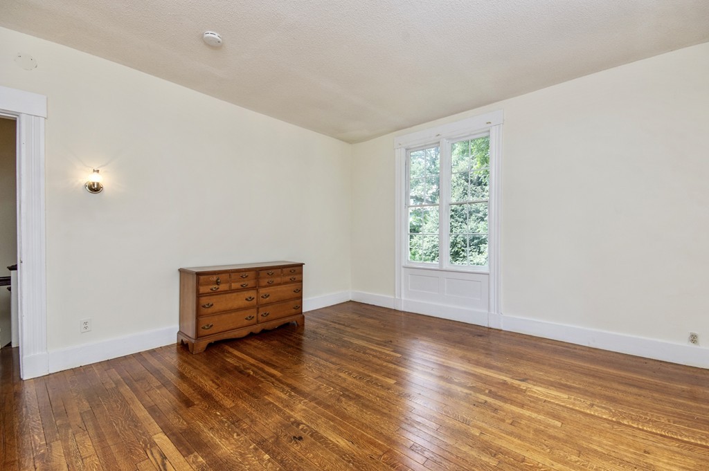 123 Mulberry Street Springfield, MA 01105 - Photo 22 of 40 Gallery Image 22