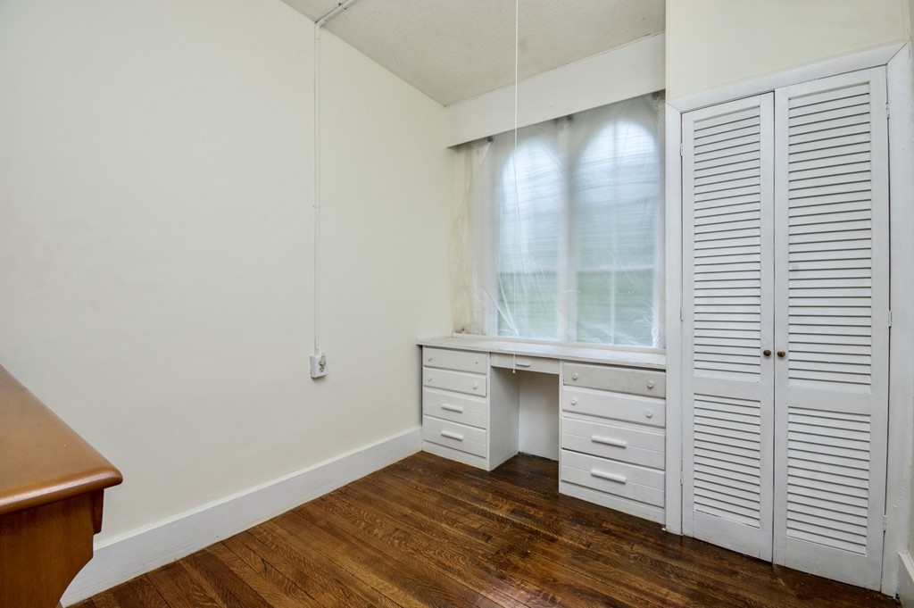 123 Mulberry Street Springfield, MA 01105 - Photo 24 of 40 Gallery Image 24