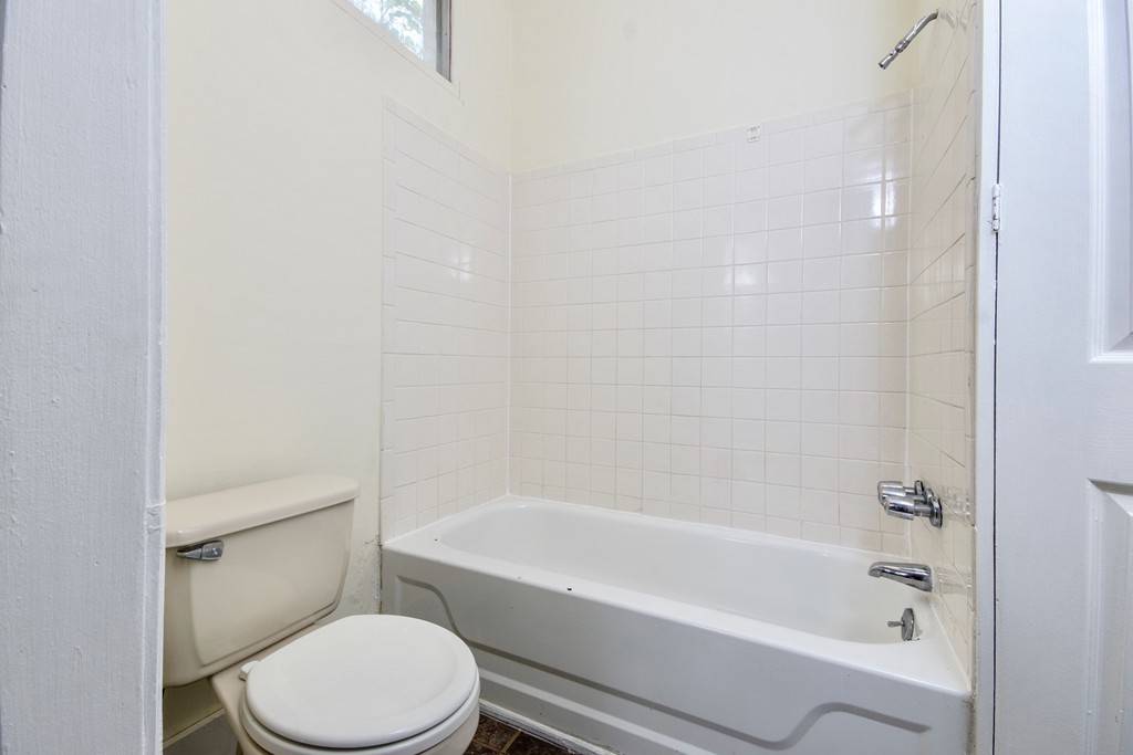 123 Mulberry Street Springfield, MA 01105 - Photo 28 of 40 Gallery Image 28