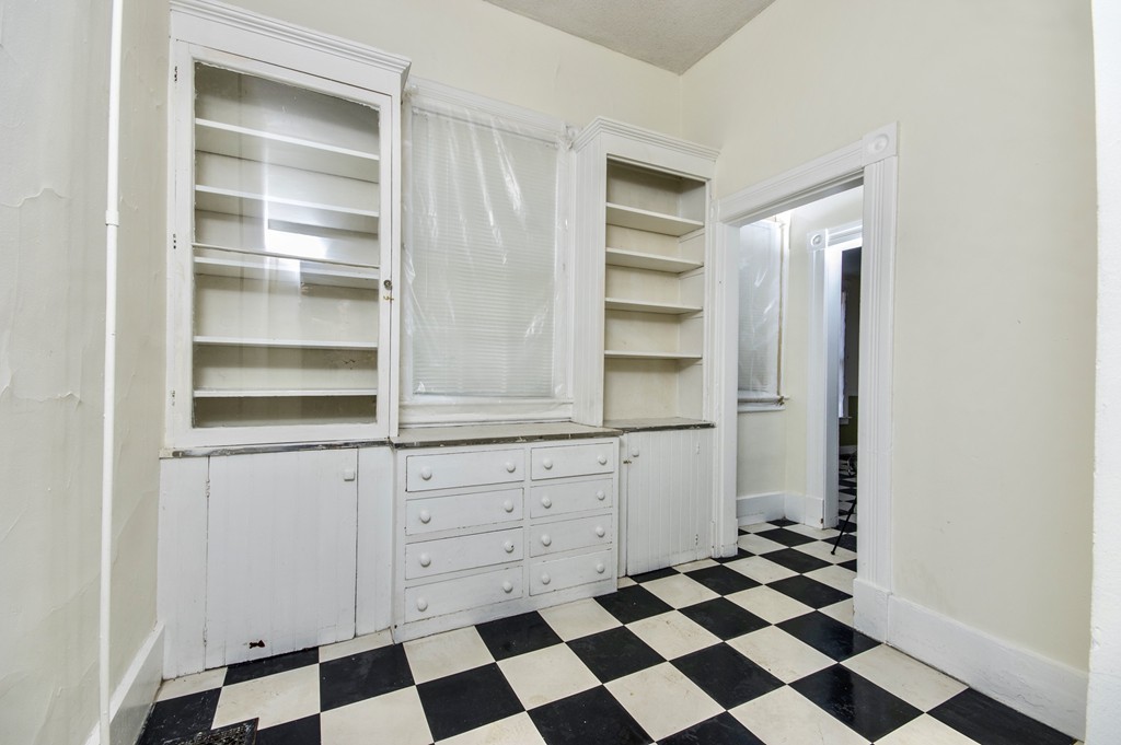 123 Mulberry Street Springfield, MA 01105 - Photo 31 of 40 Gallery Image 31