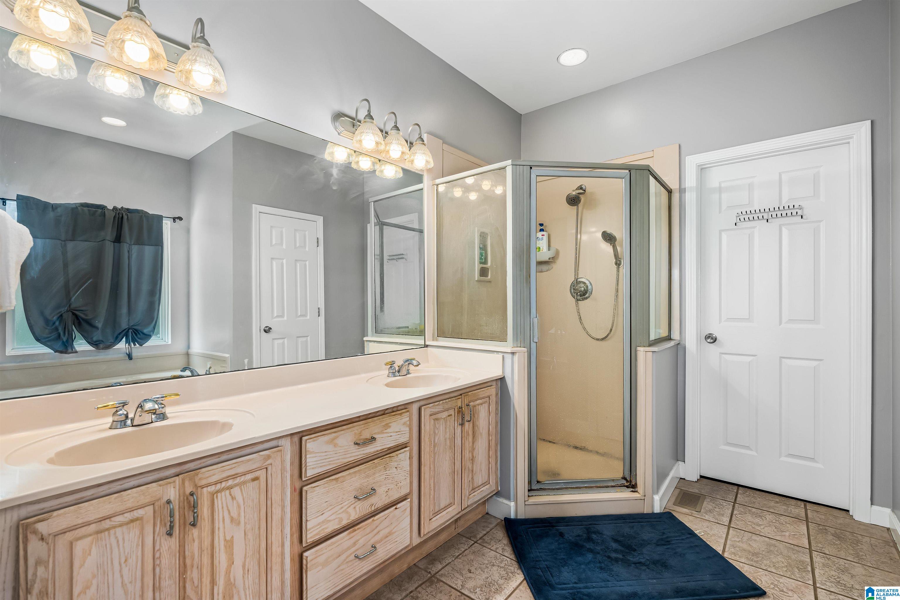 3972 South Shades Crest Road Birmingham, AL 35244 - Photo 17 of 37