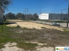507 Fulton Street Port Lavaca, TX 77979 - Photo 3 of 12