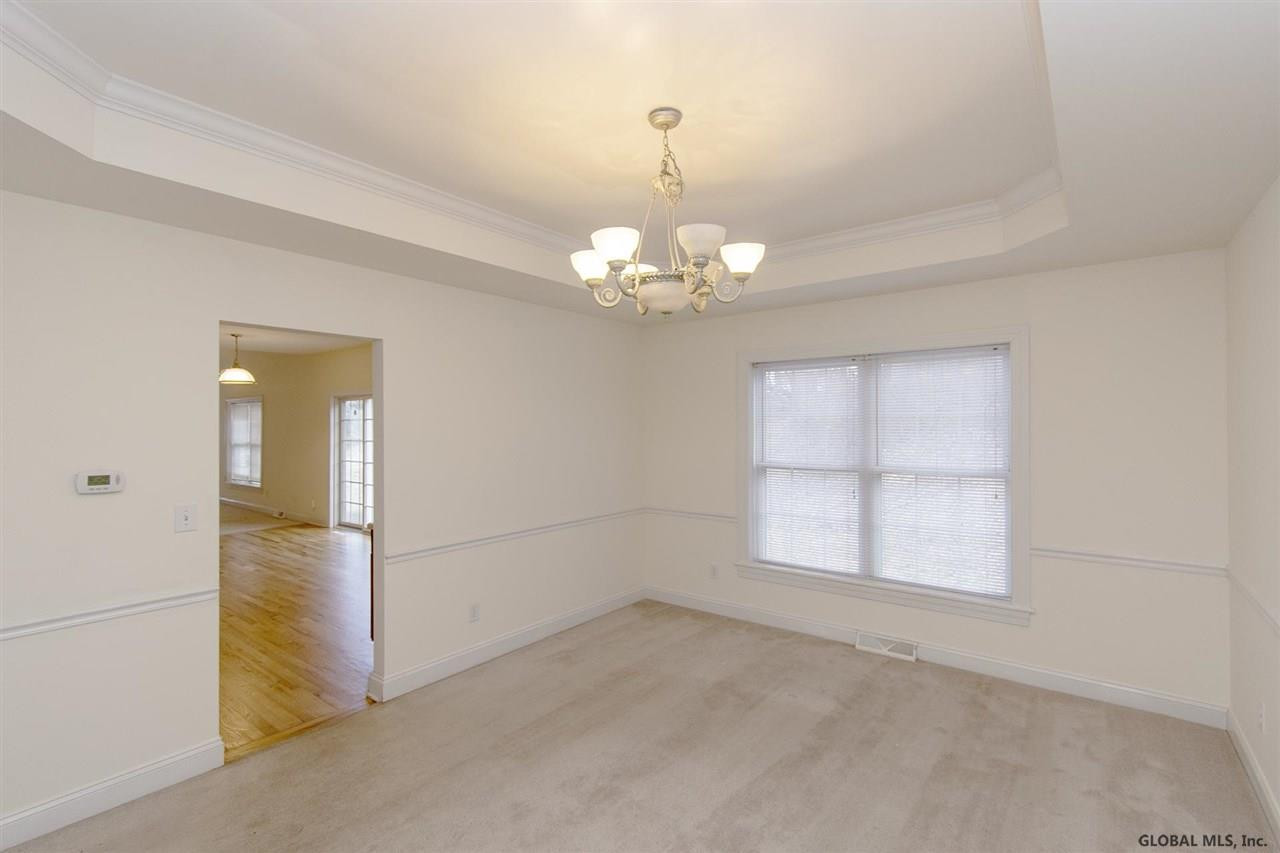 27 Dyke Road Colonie, NY 12110 - Photo 10 of 42 Photo 10