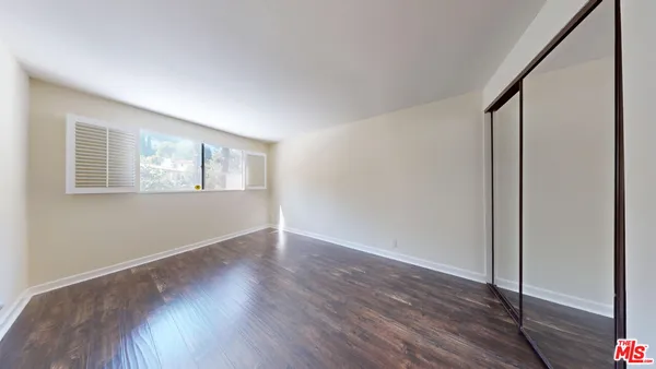 $2,800 | 3480 Barham Boulevard, Unit 109, Los Angeles, CA 90068