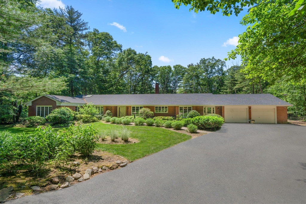 62 Mill Street Sherborn, MA 01770 - Photo 4 of 36 a view of a house with a yard