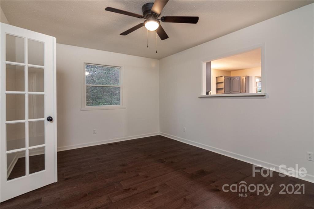 12 Mountain Road Arden, NC 28704 - Photo 14 of 36 Gallery Image 14
